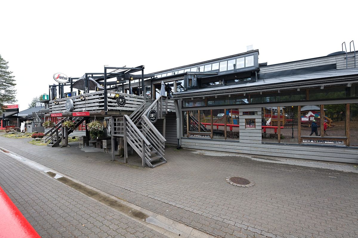 Shops and cafés along the village square